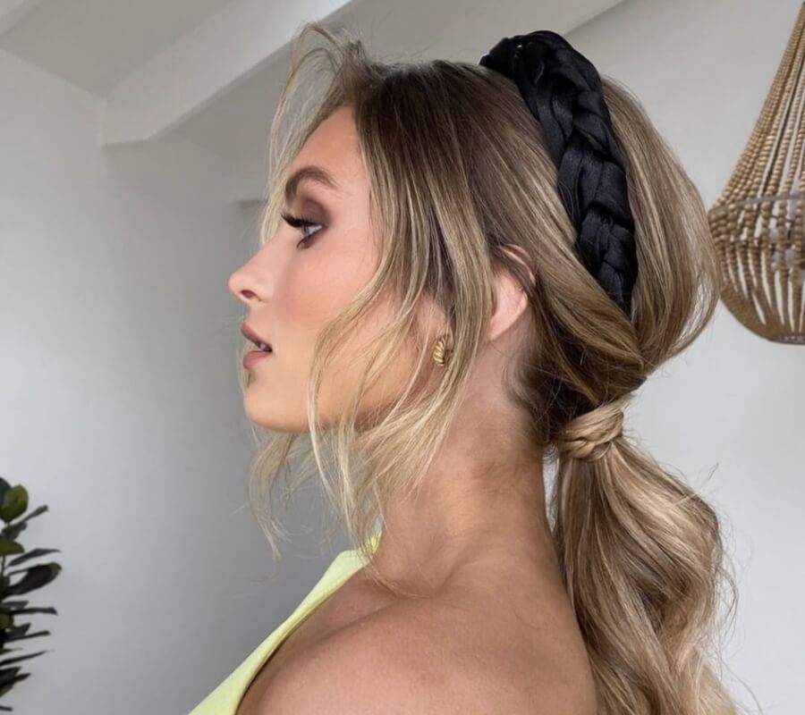 Clip-in ponytail in Sydney , model 03-2, EH Hair Salon Sydney